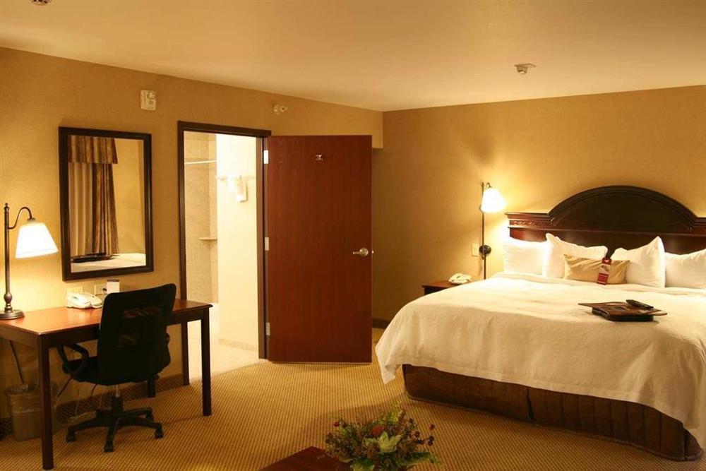 Hampton Inn & Suites Boise-Meridian Pokoj fotografie